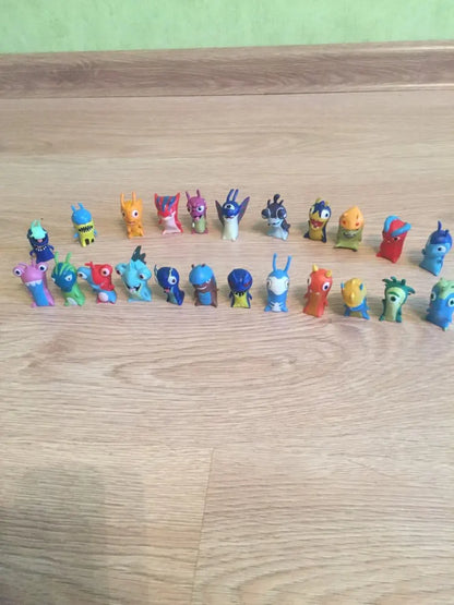 24pcs Slugterra Mini Figure Set 5cm Anime Collectible Models