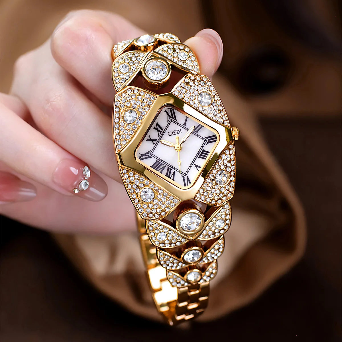 Women’s Luxury Diamond Bracelet Watch 2025 Fashion Waterproof Quartz Wristwatch Gift