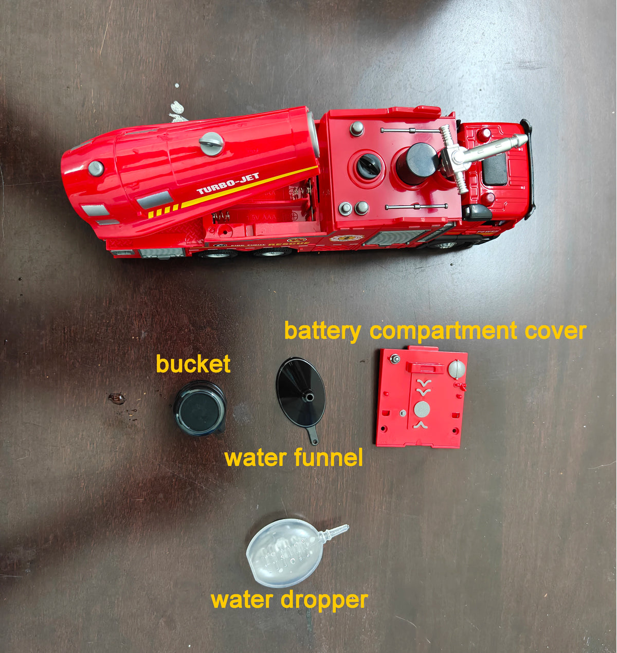 1:32 Scale Water Spray Fire Truck Model Toy Car Sound Light Pull Back