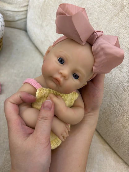13 Inch Silicone Reborn Baby Girl Doll Open Mouth Waterproof 2 Outfits Painted