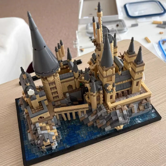 Micro Size Building Blocks 2700Pcs Gothic Castle DIY Plastic Bricks Set