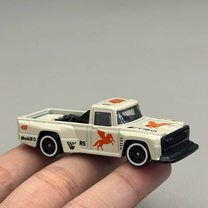 1:64 Scale Body Mini Car Pickup Truck Alloy Model for Kids Collectible