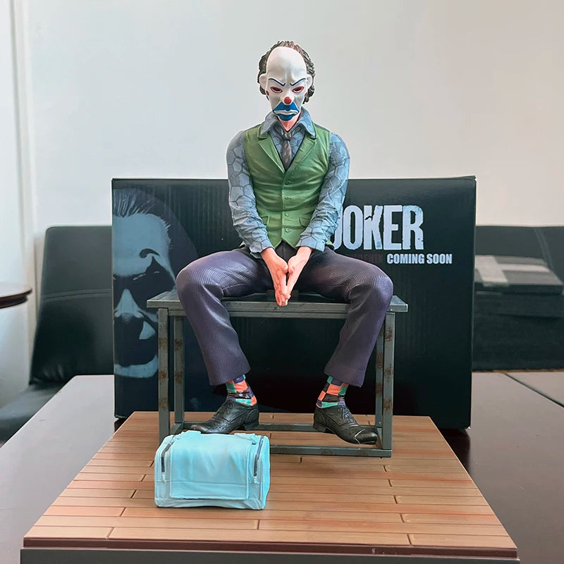 Anime Harley Quinn Joker Heath Ledger Clown Figure Joker Figure Read Book Sitting Posture Action Model Toy Helloween Gifts-EXPROTAS