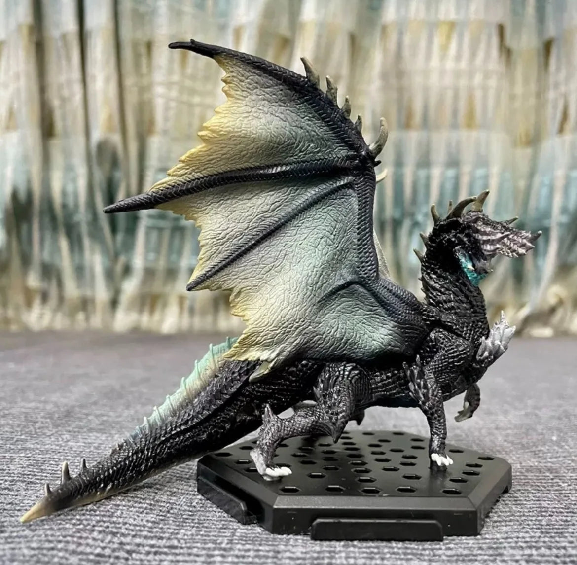 Alatreon Dragon Figure Monster Hunter World Iceborne PVC Action Model Toy