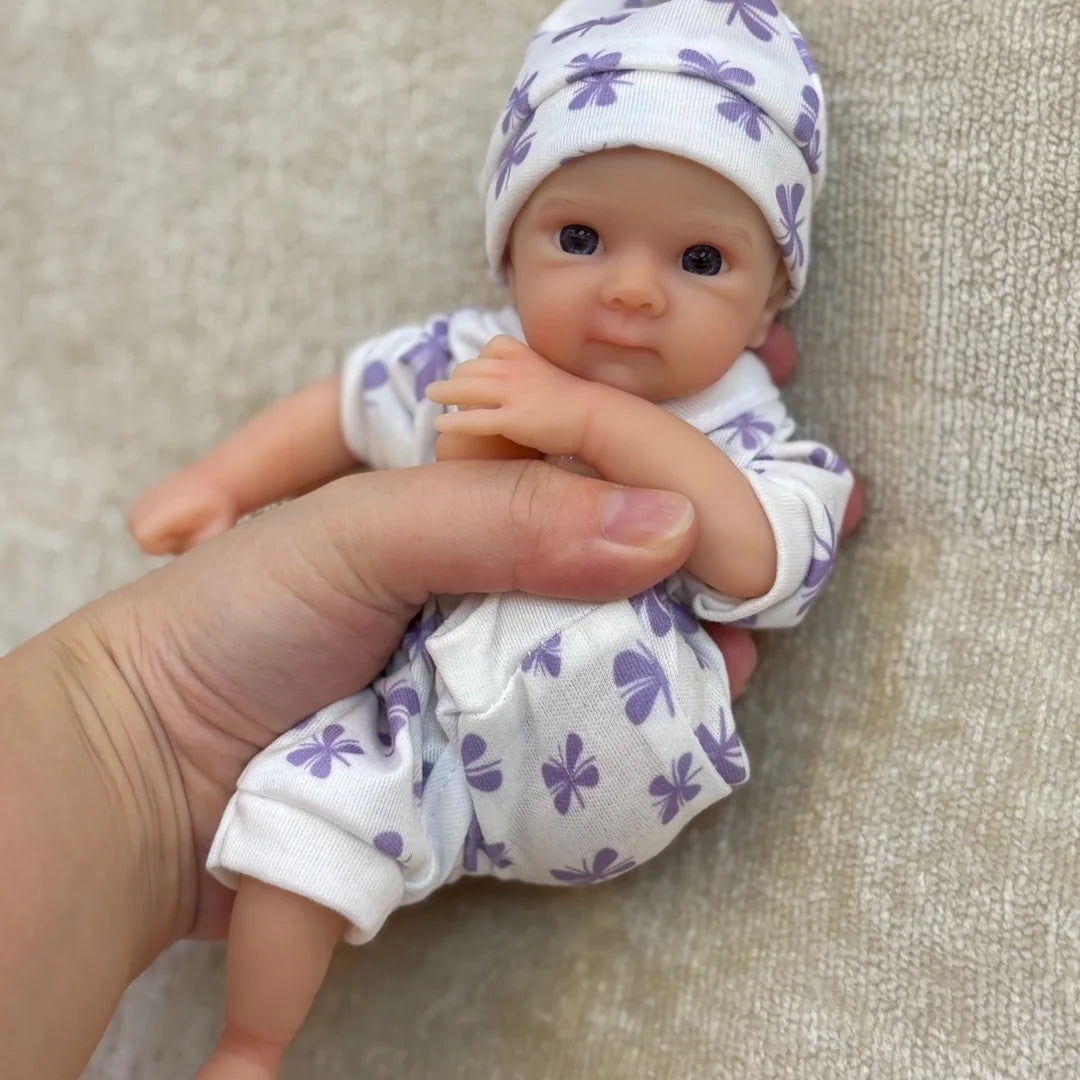 20cm Mini Silicone Reborn Girl Doll Waterproof Painted Skin Flexible Body
