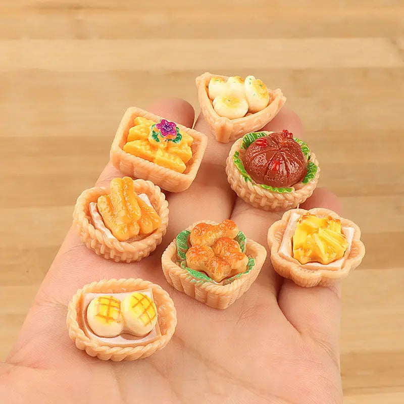 Miniature Dollhouse Electric Oven Accessories 1/6 Scale Bread Food