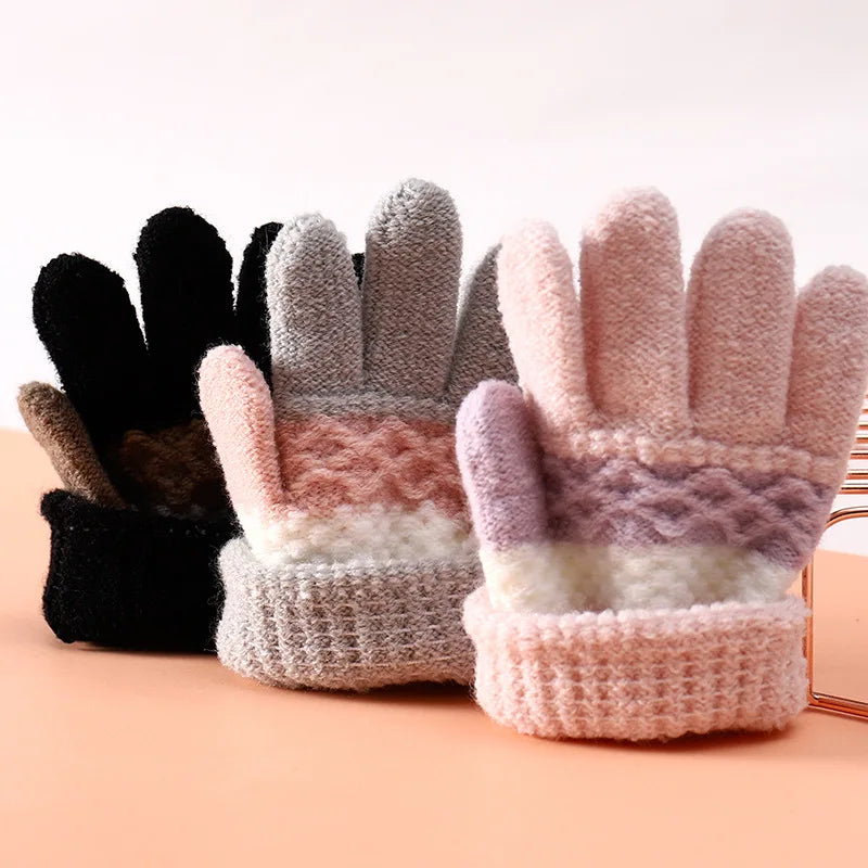 Warm Gloves Kids Boys Girls Winter Mittens Stretch Magic Gloves 3-8 Years