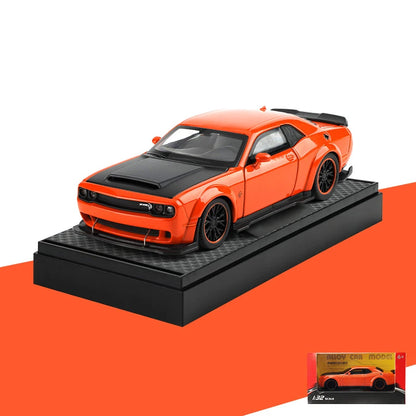 1:32 Dodge Challenger SRT Hellcat Redeye Diecast Alloy V8 Model Car