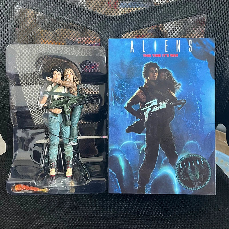 NECA Aliens Ripley Newt Xenomorph Facehugger Action Figure Model Toy Set