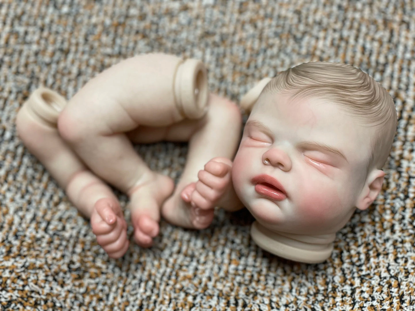 18-20 Inch Painted Reborn Baby Doll Kit Soft Touch Unassembled Lifelike Bebe