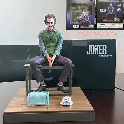 Anime Harley Quinn Joker Heath Ledger Clown Figure Joker Figure Read Book Sitting Posture Action Model Toy Helloween Gifts-EXPROTAS