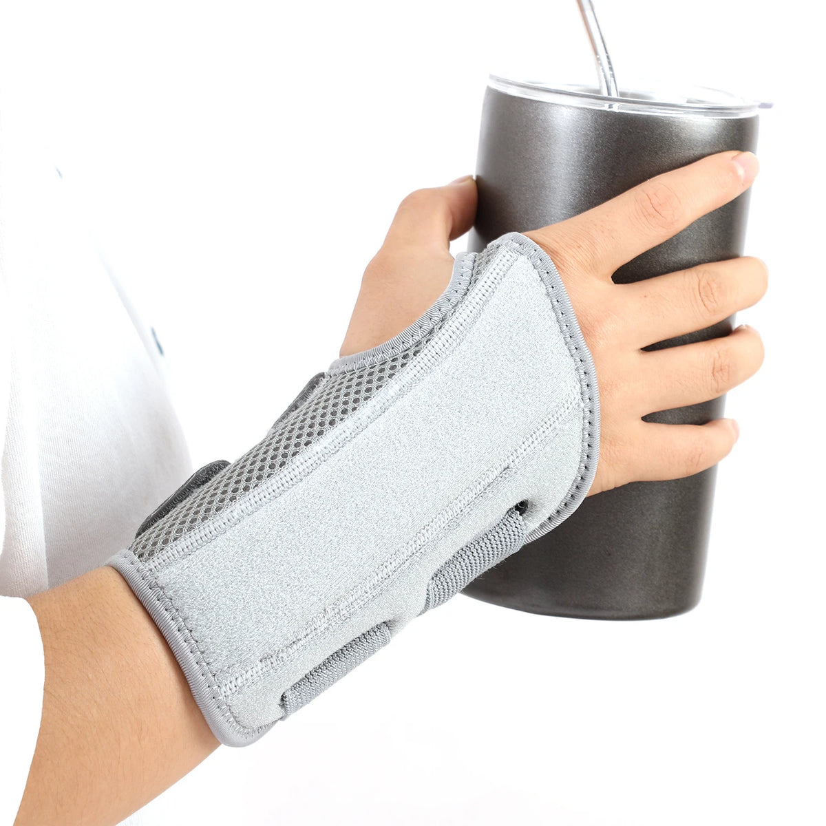 Carpal Tunnel Support Wrist Brace Splint for Pain Relief 1PC