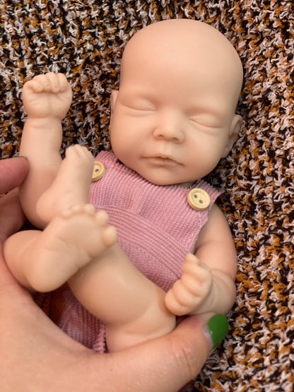 25CM Unpainted Full Body Silicone Girl Reborn Doll, 8 Styles Newborn Baby Toy Gift
