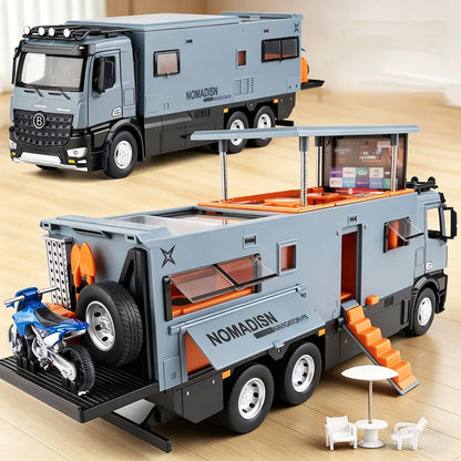 1:18 Folding Rearview Mirror Off-road RV Diecast Model with Sound & Light