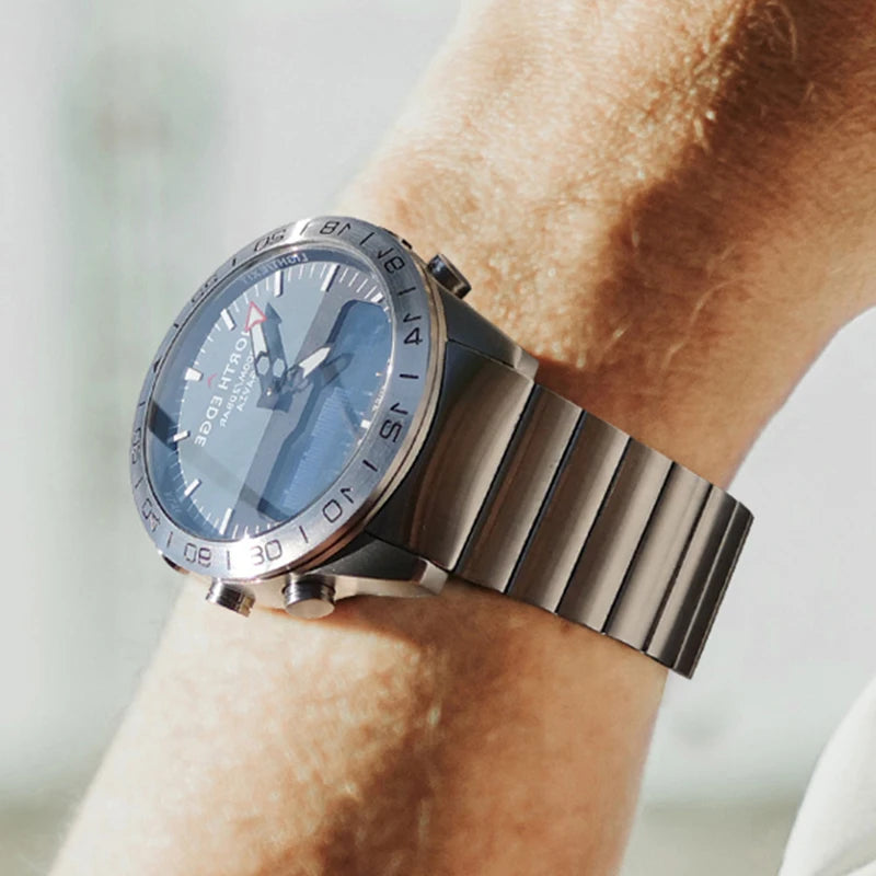 North Edge Men's 200M Waterproof Dive Watch Digital Compass Altimeter