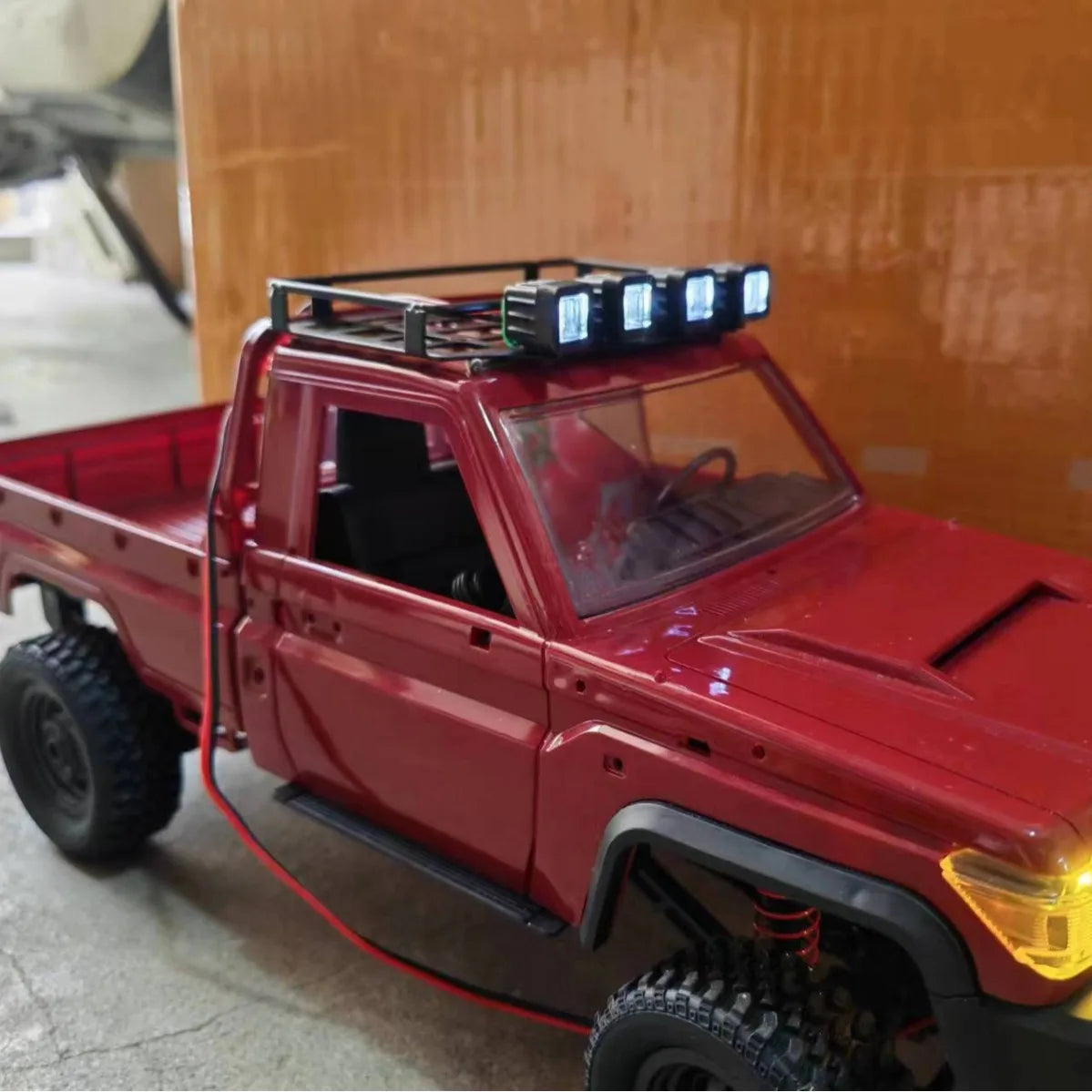 LED Light Metal Roof Rack Carrier for MN82 LC79 1/12 RC Car Parts