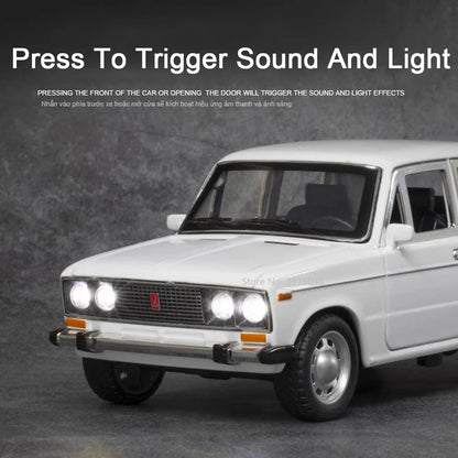 1/24 LADA 2106 Alloy Scale Car Model Diecast Vehicles Car Toys with Sound and Light Toys Collection for Boys Birthday Gift Kids