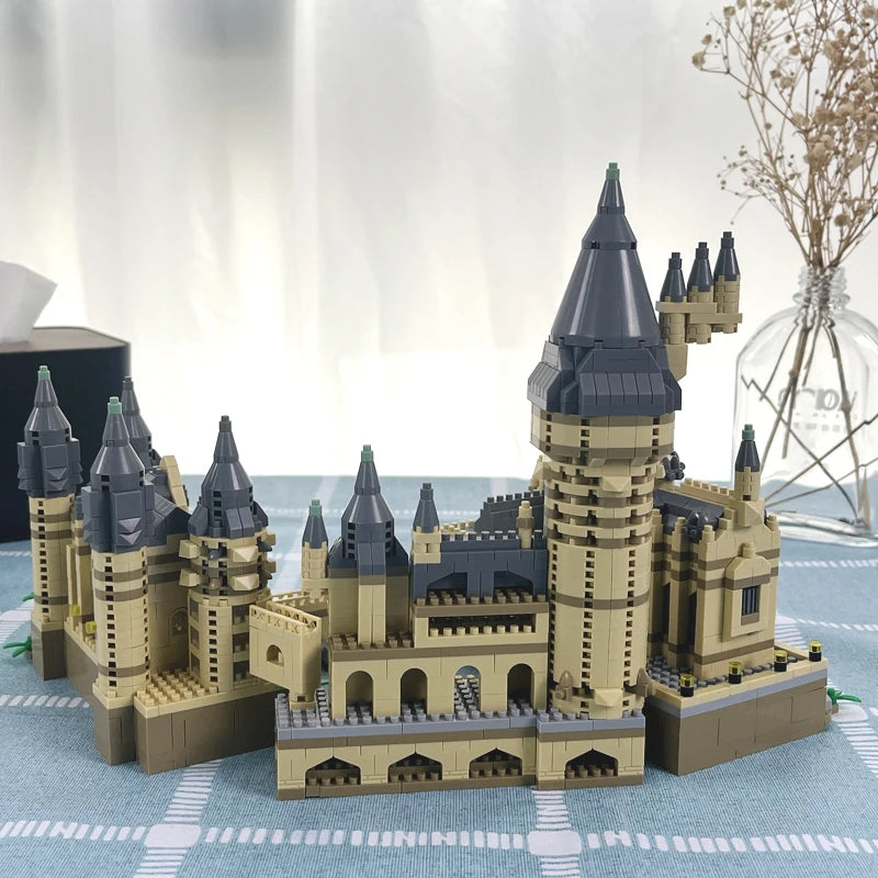 Micro Building Blocks Hogwarts School Harry Potter Castle Bricks Toys for Boys Girls Kids Adult Christmas Gifts DIY Toy 3000+Pcs-EXPROTAS