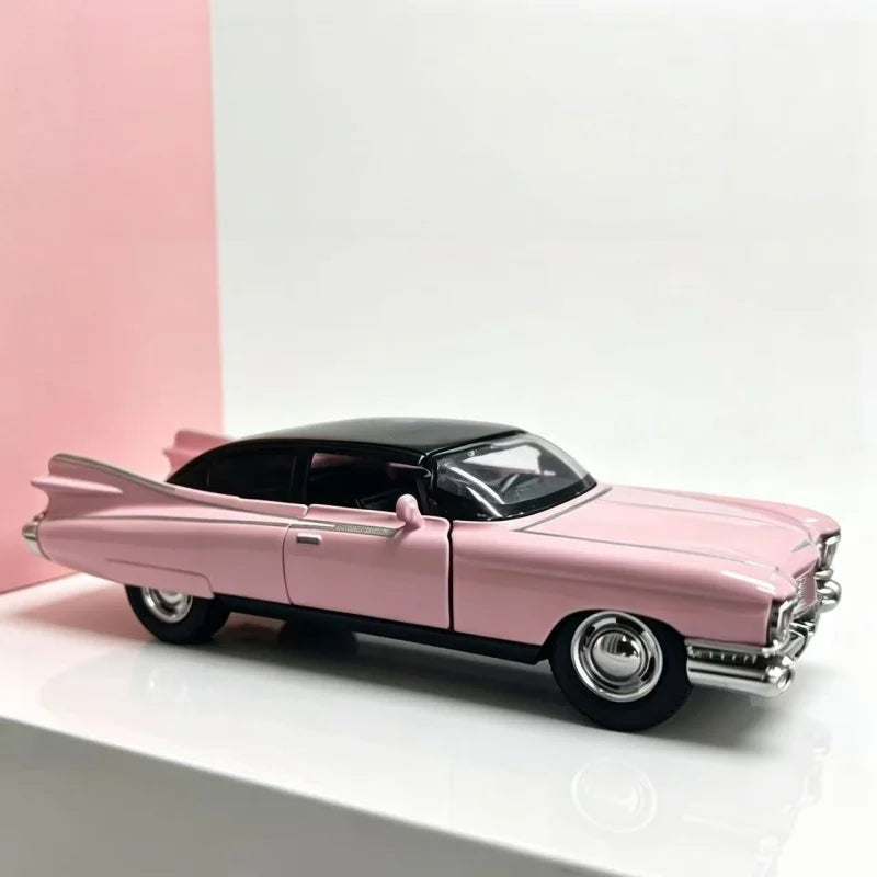 Back Vintage Car 1:36 Scale Alloy Sedan Model for Hobby Collection