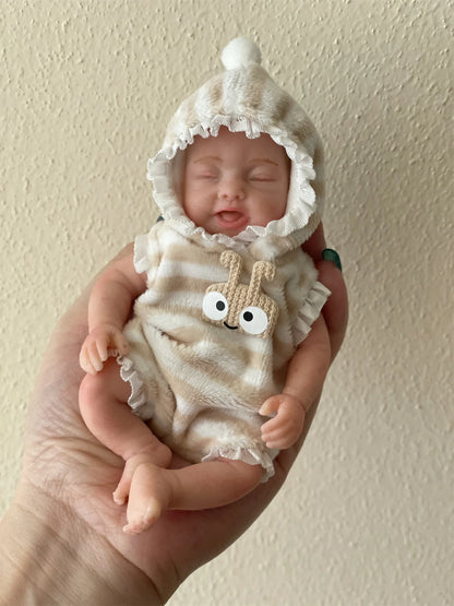 15cm Mini Silicone Reborn Girl Doll Painted Full Body Soft Baby Doll Bebê