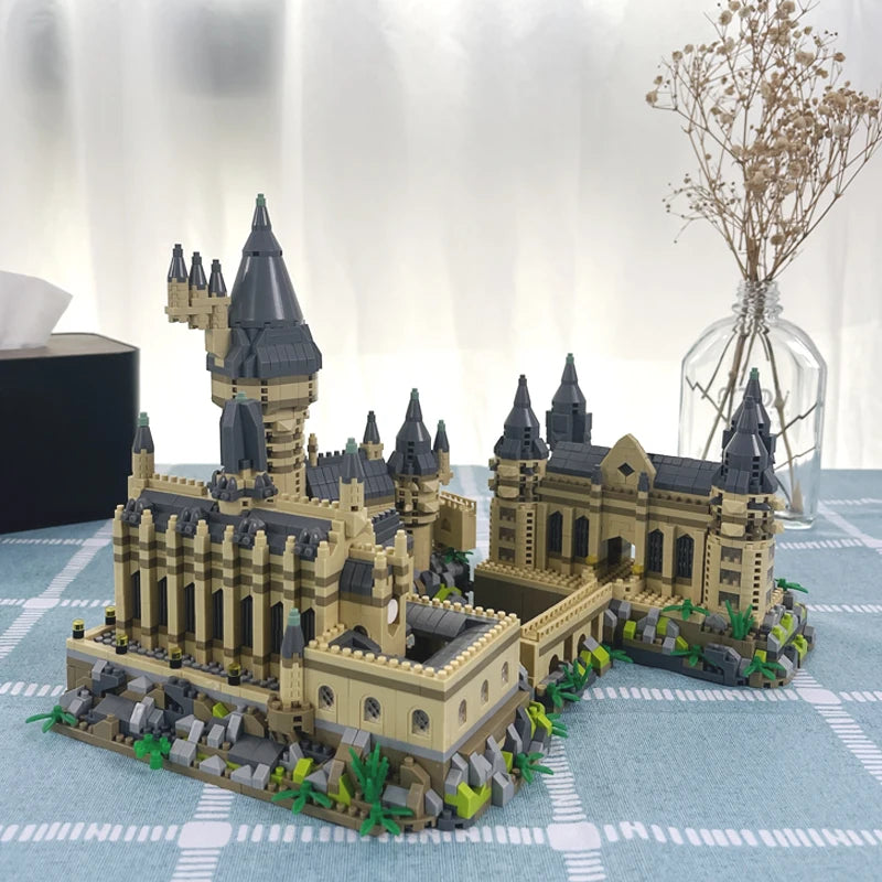 Micro Building Blocks Hogwarts School Harry Potter Castle Bricks Toys for Boys Girls Kids Adult Christmas Gifts DIY Toy 3000+Pcs-EXPROTAS