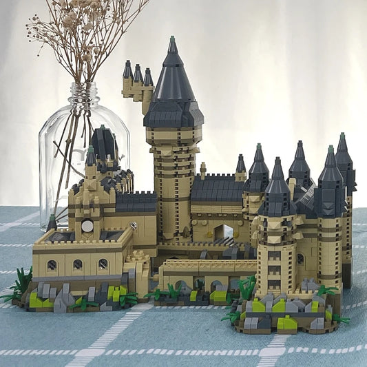 Micro Building Blocks Hogwarts School Harry Potter Castle Bricks Toys for Boys Girls Kids Adult Christmas Gifts DIY Toy 3000+Pcs-EXPROTAS